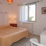 Ecuries Sainte Croix Bed & Breakfast Carcassonne
