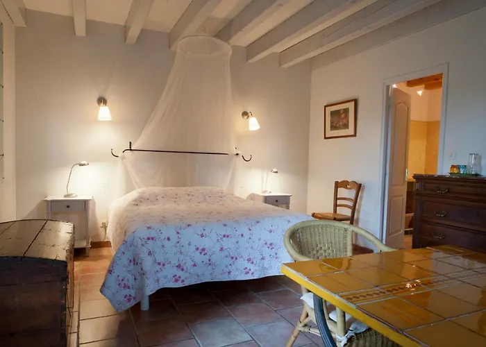 Ecuries Sainte Croix Каркассон