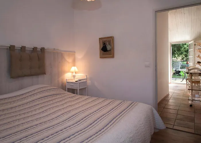 Bed & Breakfast Ecuries Sainte Croix