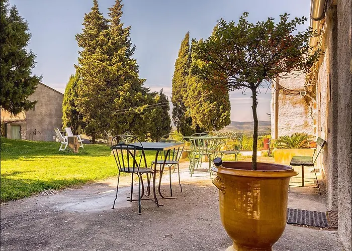 Oda ve Kahvaltı Ecuries Sainte Croix 4*