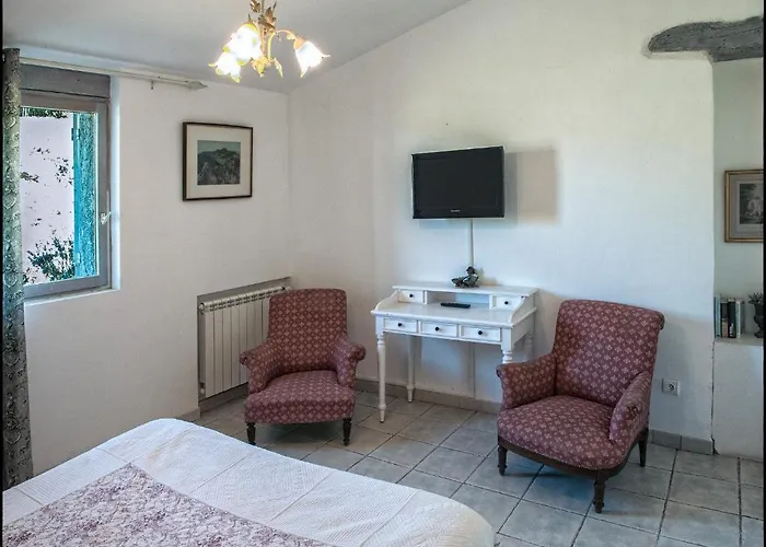 Ecuries Sainte Croix