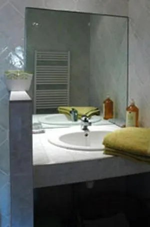 Ecuries Sainte Croix Отель типа 